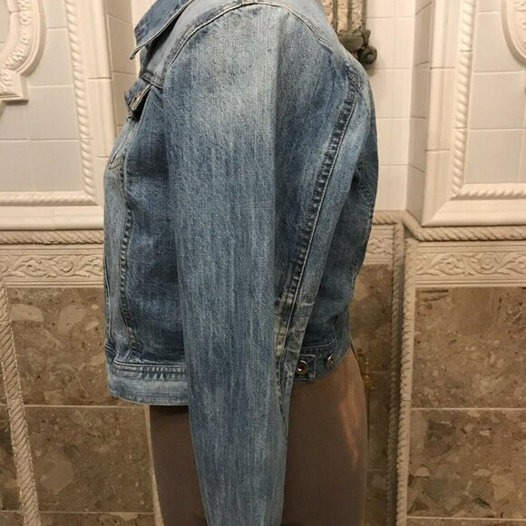 *CHETTA B. Denim Jacket. Size XL. Faded Finish. Bust 40". Pockets. B11 - Picture 5 of 8